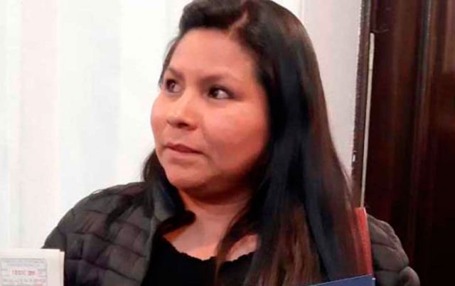 Clery Vargas: "Me han pedido que deje mi curul del MAS”