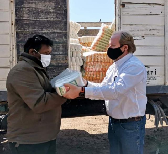 Weenhayek y bagayeros de Yacuiba reciben alimentos 