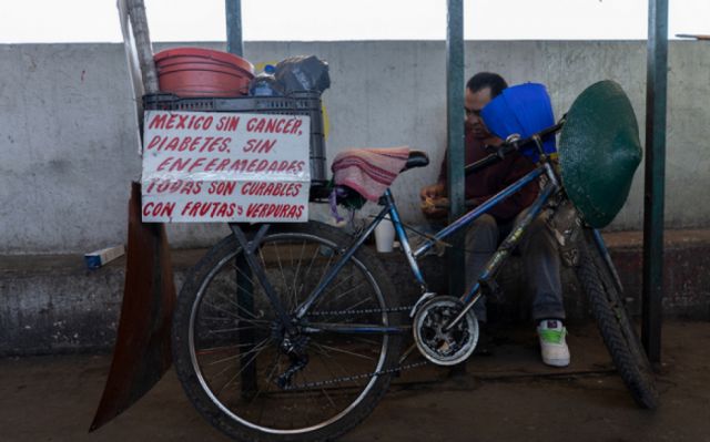 El miedo oculta muertes por covid-19 en el mayor mercado de México