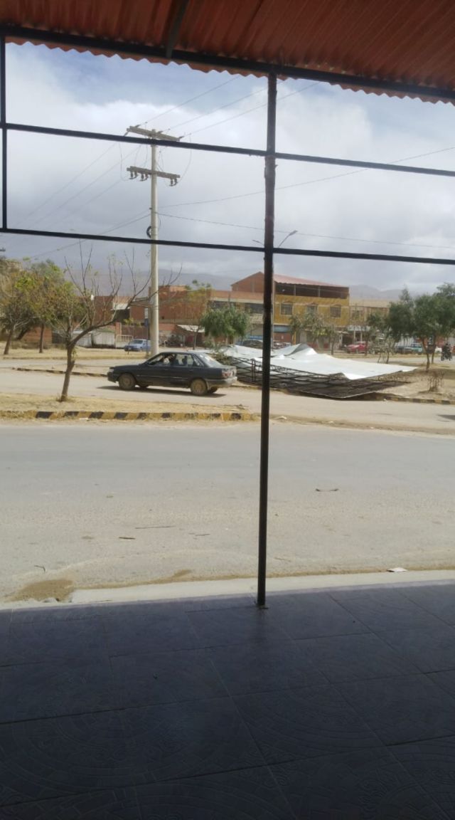 Fuertes vientos en Tarija ocasionan destrozos