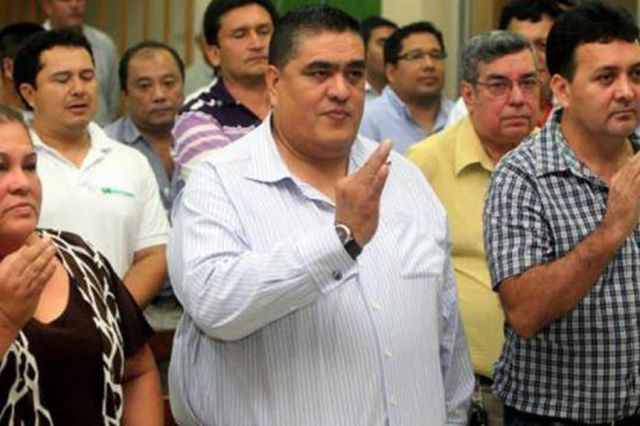 FBF autorizó préstamo de 100 mil dólares a familiares de Pablo Salomón 