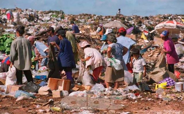 BM: Covid-19 dejaría a 100 millones en misera extrema