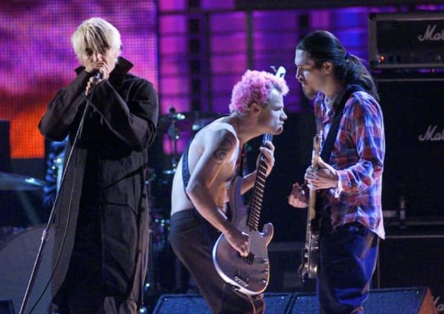  Muere el exguitarrista de Red Hot Chili Peppers, Jack Sherman, a los 64 años 