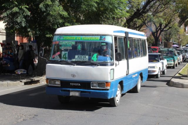 Aliviados, sectores de Tarija esperan norma para diferir sus créditos 