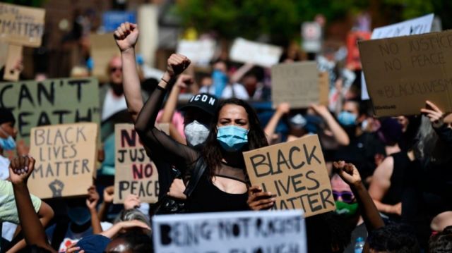 Disminuyen las marchas por racismo en Kenosha