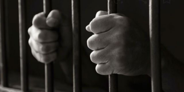 Fue encarcelado por dos años y salió tras la confesión del asesino