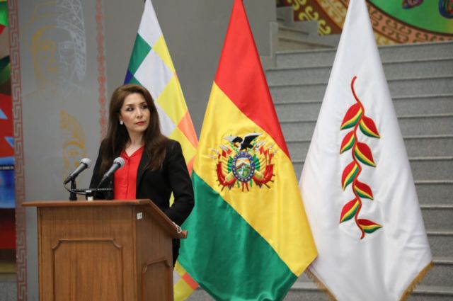 Gobierno afirma que no contrató ninguna campaña de desinformación y apunta al MAS de crear una cortina de humo