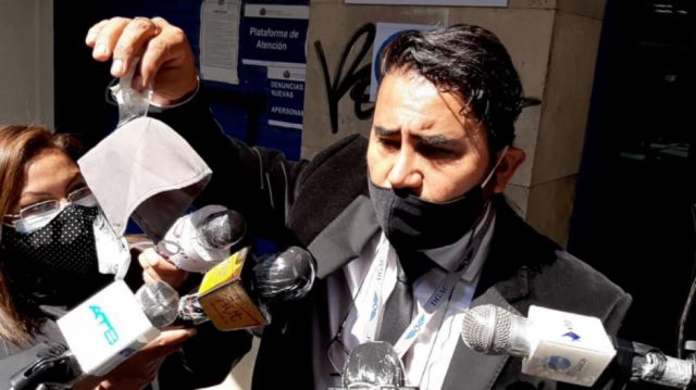 Exdirector de Transparencia denuncia corrupción en Aeronáutica Civil "quieren acallarme"