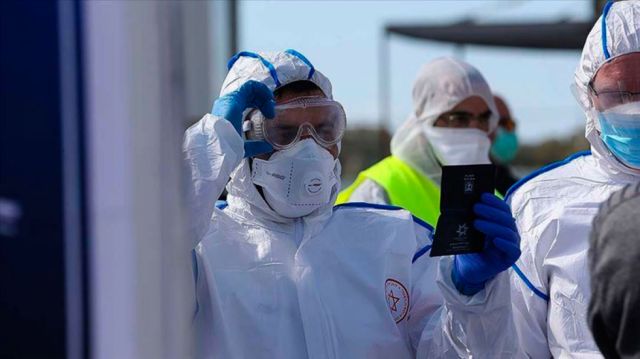 La cifra de víctimas por Covid supera las 900.000