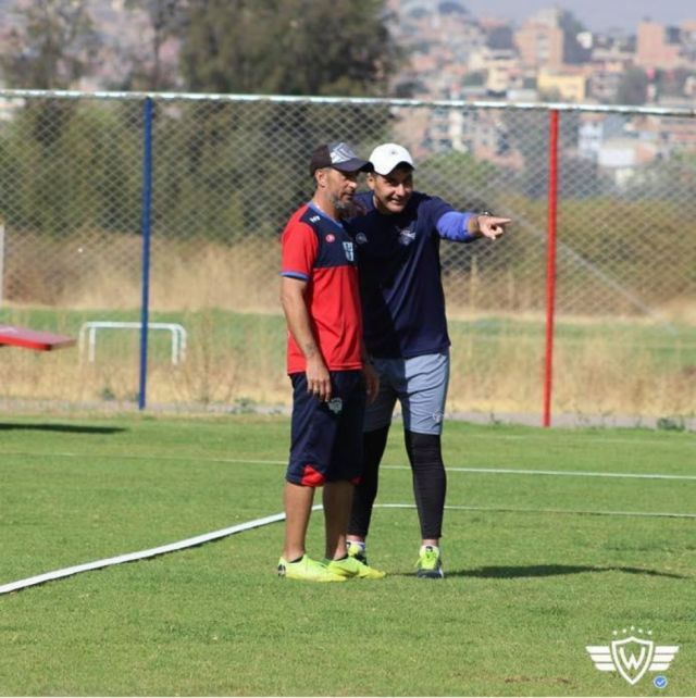 Díaz tiene listo el once inicial de Wilstermann para enfrentar a Atlético Paranaense
