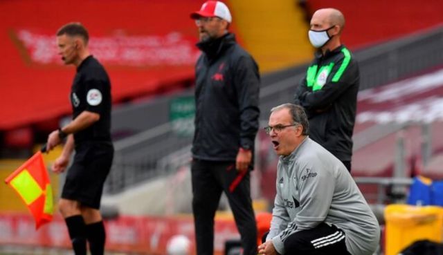 El Liverpool se salva de la bendita locura de Bielsa
