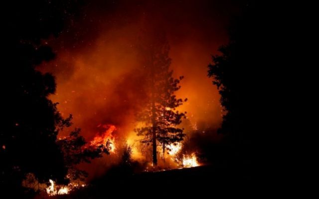 Incendios: ordenan evacuar al 10% de la población de Oregón