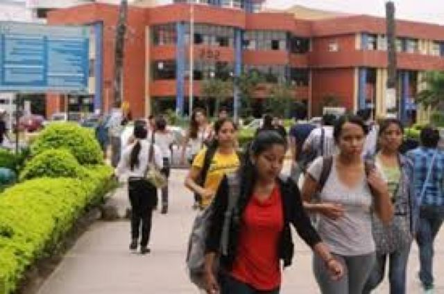 Ministerio de Educación inaugura programa preuniversitario para bachilleres 2020