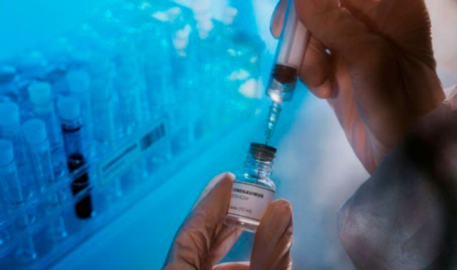 Vacuna de Oxford y Astrazeneca sufre nuevo revés