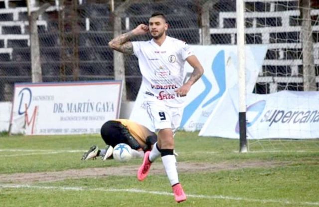 Abraham sobre la  Simón: “Sé que los equipos tarijeños son los que pelean el torneo”