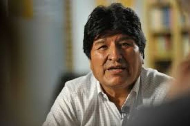 Morales: "Mi retorno depende del voto de ustedes"
