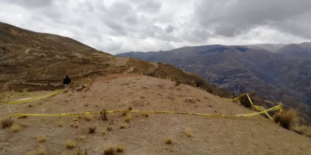 FELCC halla sexta fosa y usará canes para buscar más restos
