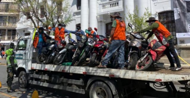 Operativos en ciclovías, Transito multó a más de 100 infractores en Tarija