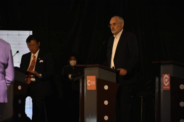 Arranca el Debate Presidencial Bolivia 2020 con la ausencia de dos candidatos