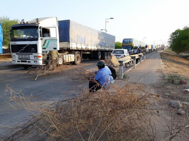 Bloqueo en Villa Montes