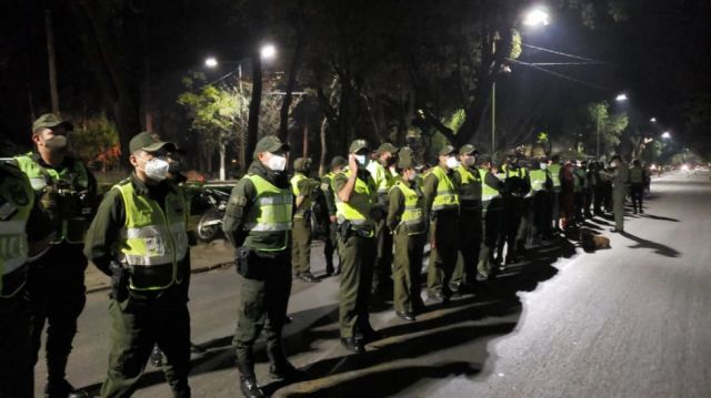 Vecinos denuncian fiestas y consumo de alcohol en Tarija