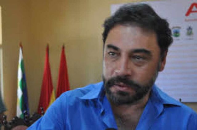 Denuncian que Alcalde de San Lorenzo usa recursos públicos para hacer campaña