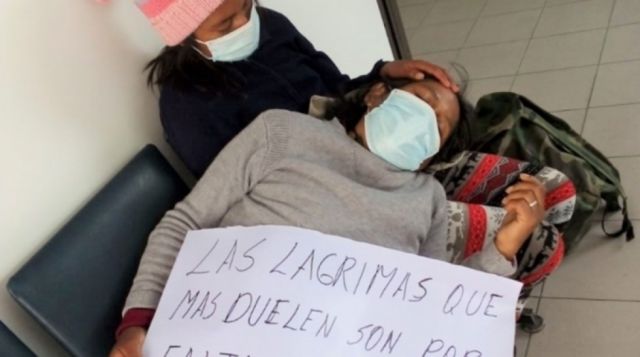 Ocho pacientes con cáncer en huelga de hambre