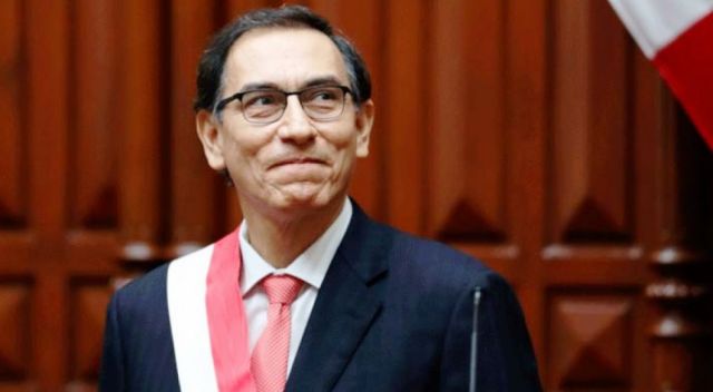 Fiscalía pide a Vizcarra fijar cita para interrogarlo