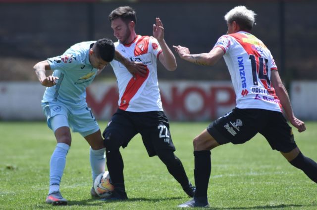 Bolívar venció a Always Ready en partido amistoso 