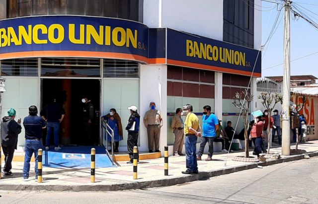 Piden hacer cumplir el decreto para cobrar la Renta Dignidad en Tarija