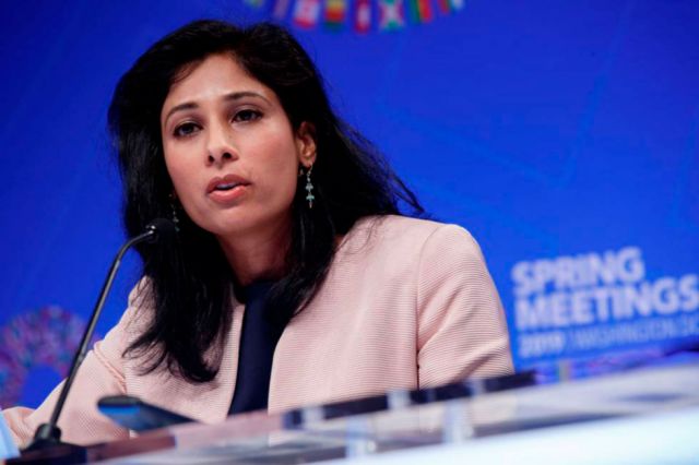 El FMI prevé una crisis global menos severa