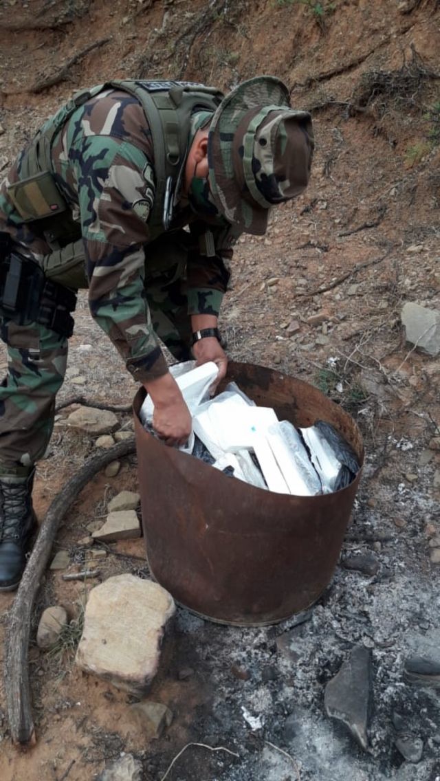 Destruyen droga incautada en la carretera al Norte 