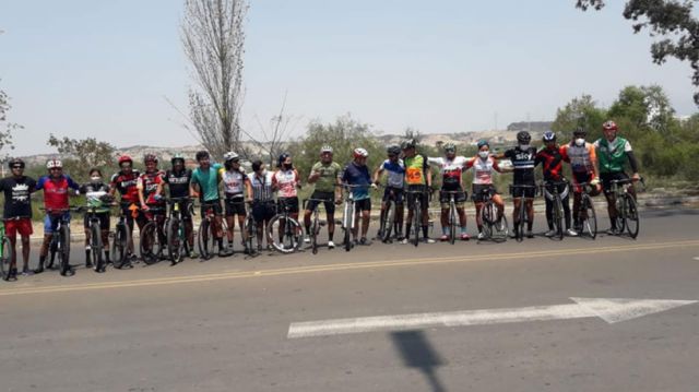 Ciclistas que participaron en el Desafío 20K.