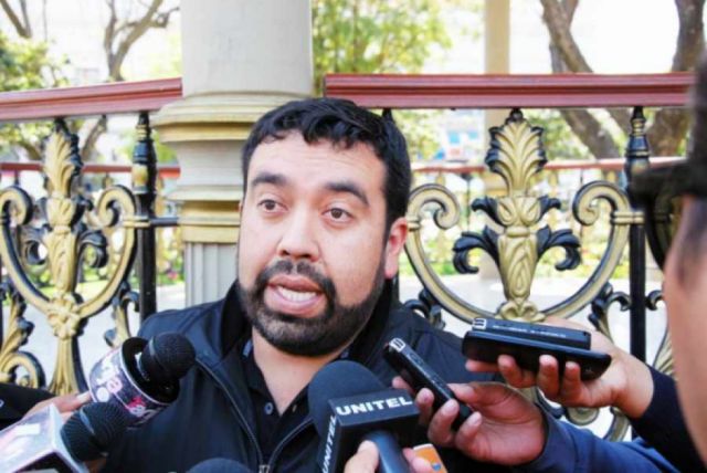 Álvaro Ruiz habla de "corregir errores" y del retorno de Evo Morales
