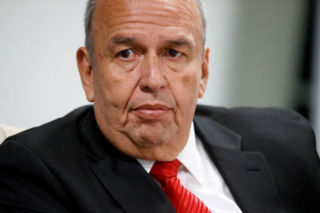 Murillo afirma que ya no es ministro de Gobierno