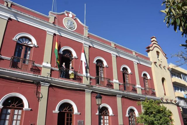 Sin acuerdo, el Concejo gana tiempo para elegir al alcalde 