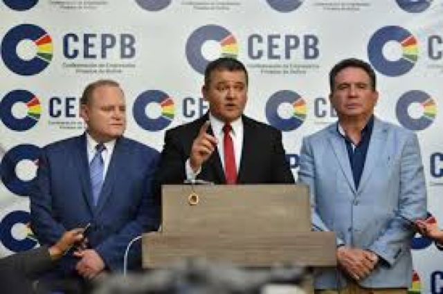 Empresarios felicitan a los candidatos electos y ofrecen apoyo al Estado para enfrentar la crisis