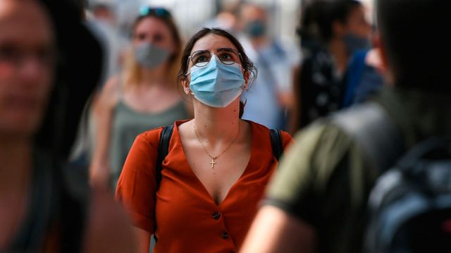 La segunda ola de casos Covid avanza en Europa