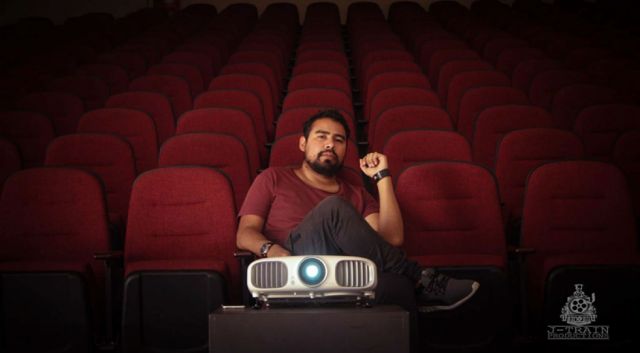 Fonas Michael, el joven productor, va abriéndose camino en el audiovisual tarijeño con cortometrajes como ‘Siete y Treinta’.