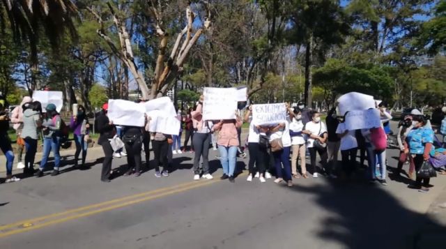 Estudiantes de la UAJMS-Tarija protestan por alto índice de reprobados 