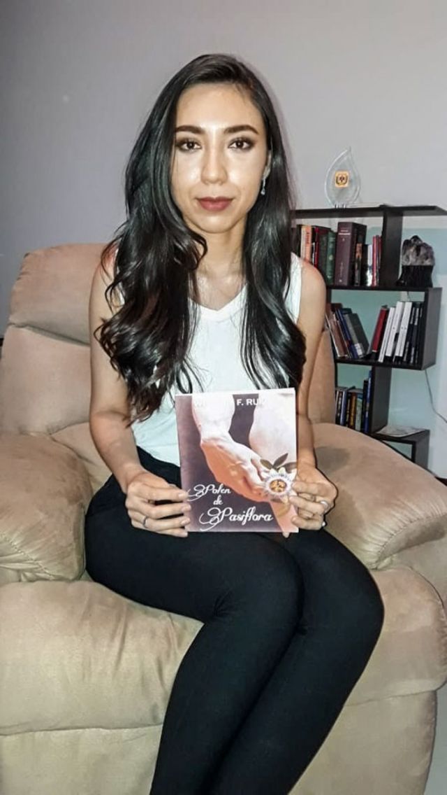 “Letras de encierro”, la nueva propuesta  de la pluma de Withney Ferrufino