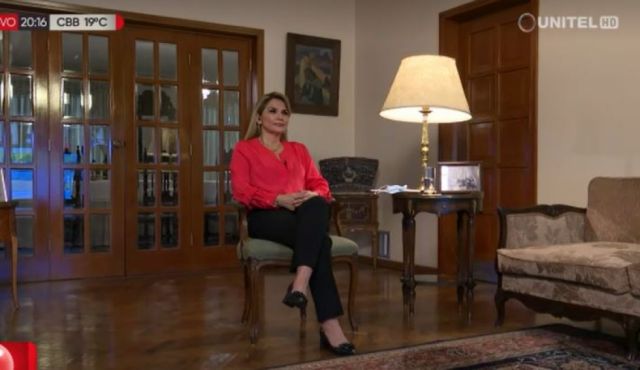 Áñez: "El MAS me inicia juicios. Soy inocente a sus acusaciones"