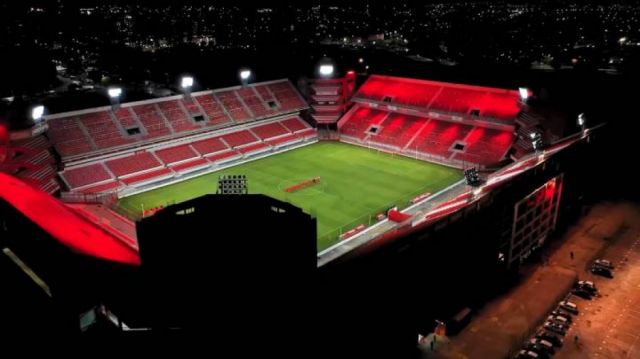 River jugará en Independiente, pero continúa en protesta