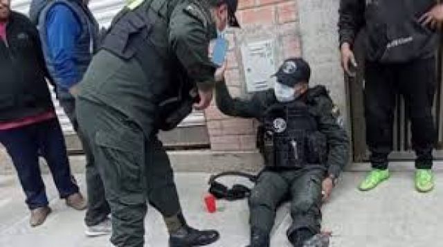 Grupos de élite están tras la pista de los atracadores que hirieron a dos policías