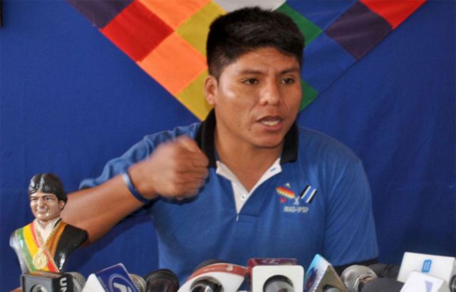 Loza: Evo se dedicará a la vida sindical
