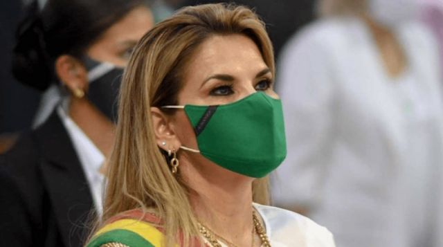 Jeanine Áñez prepara su informe  de gestión