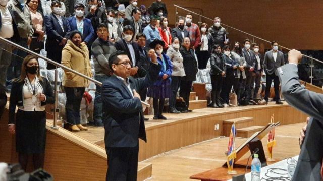 Cámara de Diputados tiene nueva directiva y ya tuvo su primera controversia a gritos
