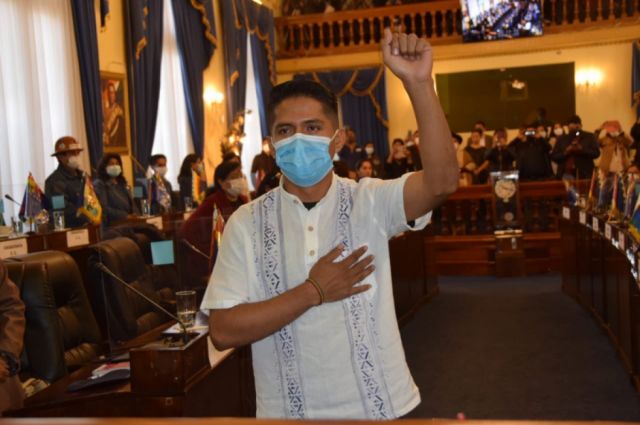 Andrónico es el nuevo presidente y Paz Pereira el segundo vicepresidente en el Senado