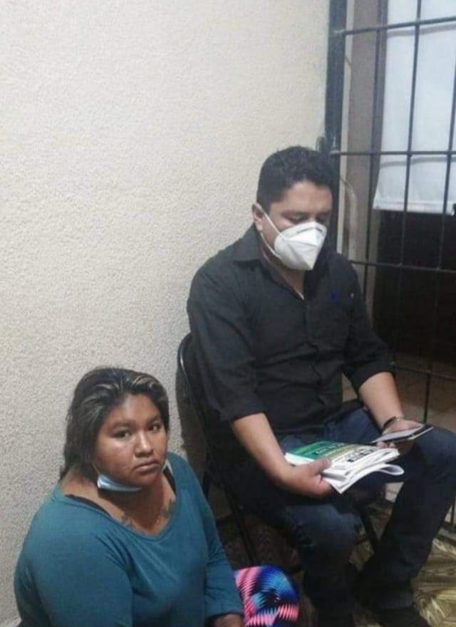 Liberan a mujer que apuñaló a su prima en Tarija