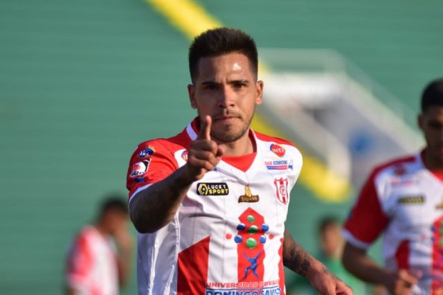 Independiente gana con autoridad a Real Monteagudo 